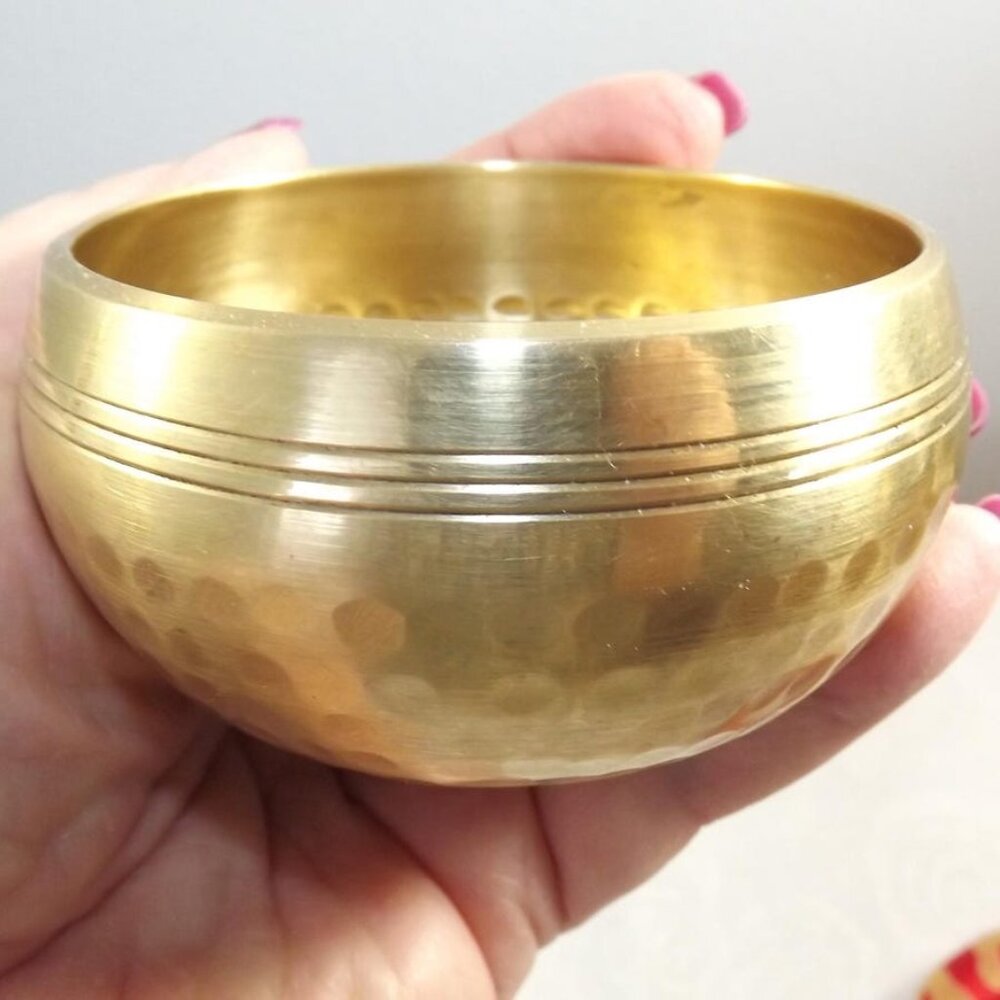 Tibetan Singing Bowl 3 Piece Set - Picture 7 of 8